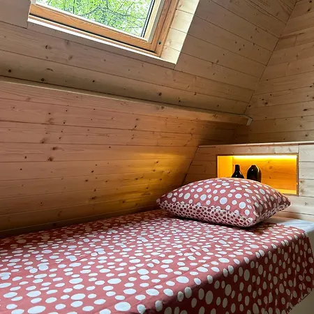 Du Bois Vi * Дюрбюи