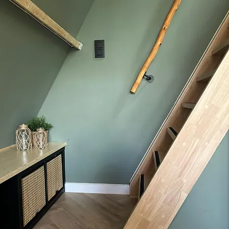 Du Bois Vi Дюрбюи